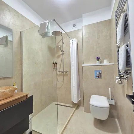 Chic 2 Chic Boutique 4* 布加勒斯特
