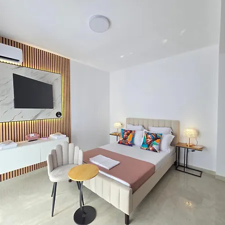 Chic 2 Chic Boutique 4* 布加勒斯特
